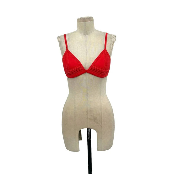 Triangl Red Triangle Cup Neoprene Eyelet Crochet Bikini Top Size Medium - Picture 2 of 7
